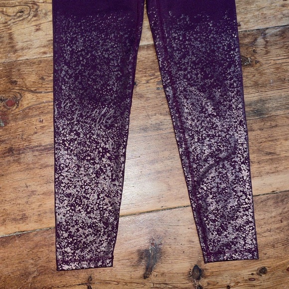 Lilly Pulitzer Weekender Leggings - Picture 5 of 8